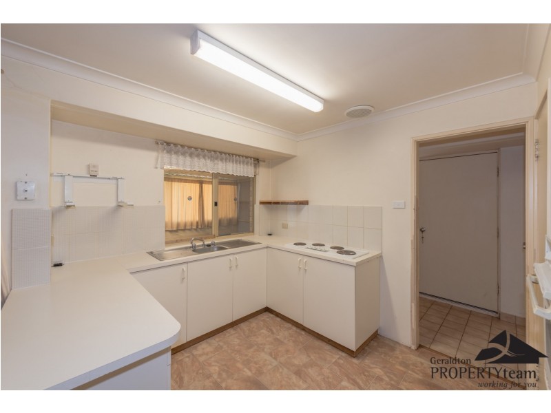 6 Wandoo Street, Rangeway WA 6530