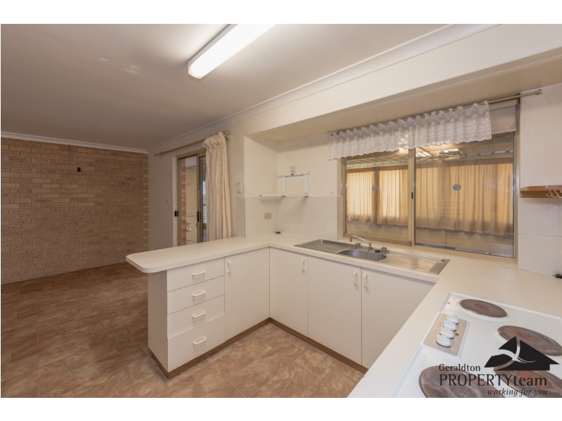 6 Wandoo Street, Rangeway WA 6530