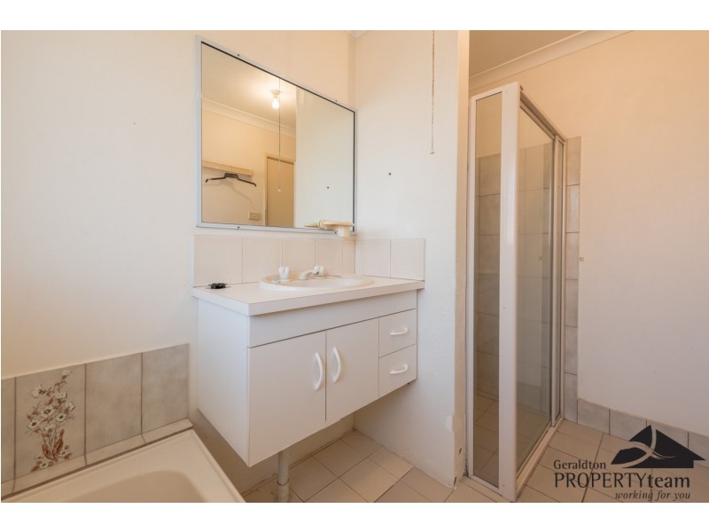 6 Wandoo Street, Rangeway WA 6530