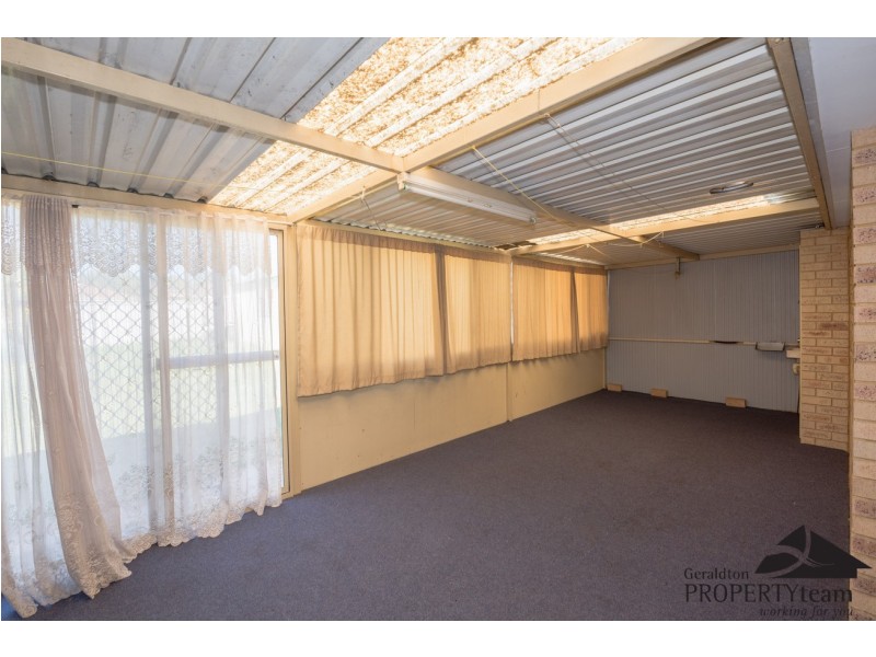 6 Wandoo Street, Rangeway WA 6530