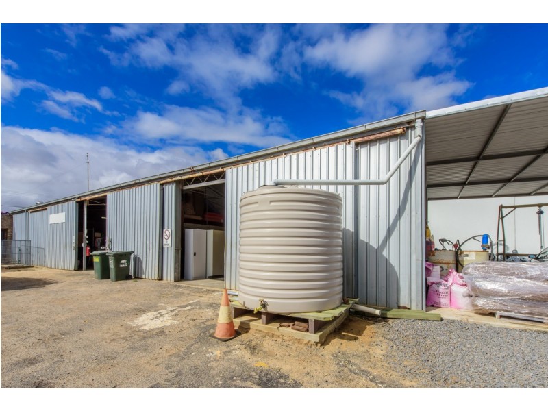 2 Walton Close, Geraldton WA 6530