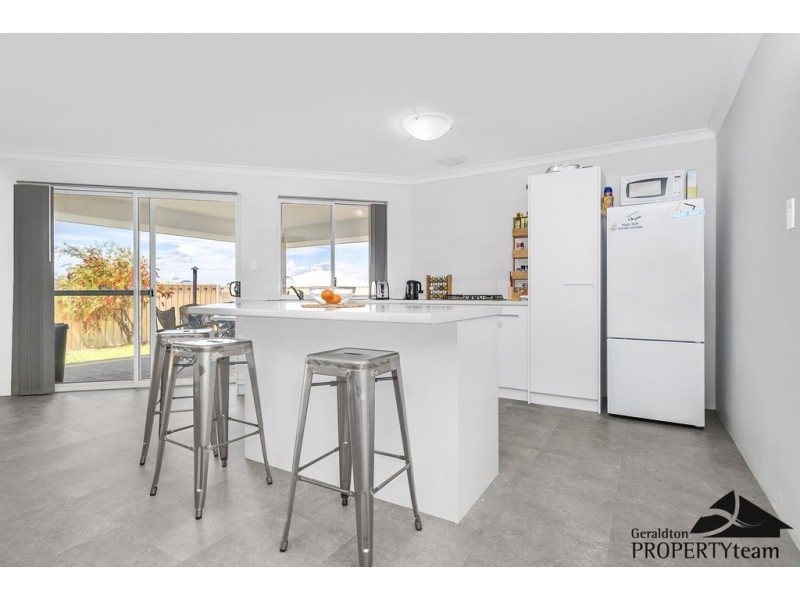 10 Moorings Loop, Sunset Beach WA 6530