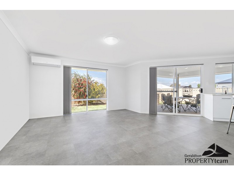 10 Moorings Loop, Sunset Beach WA 6530