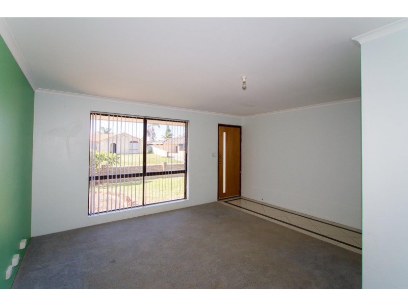 14 Broadfield Close, Utakarra WA 6530