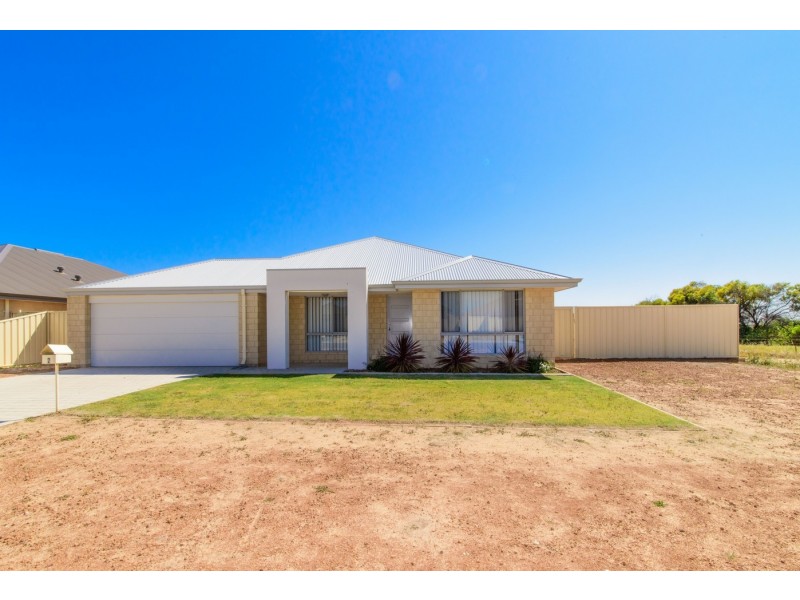 2 Waterwitch Outlook, Wandina WA 6530