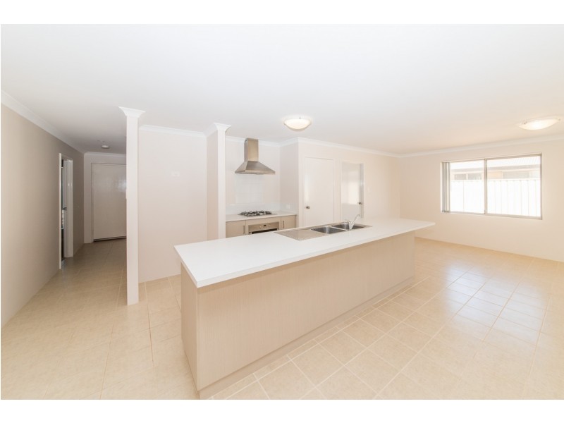 2 Waterwitch Outlook, Wandina WA 6530