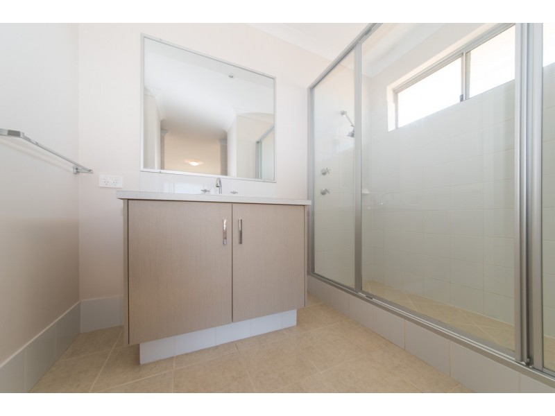 2 Waterwitch Outlook, Wandina WA 6530