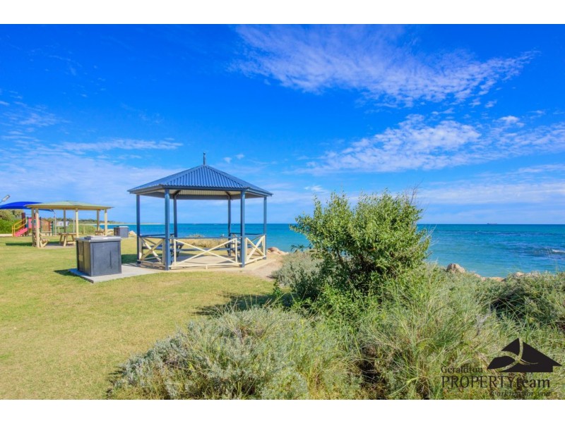 63 Whitehill Road, Drummond Cove WA 6532