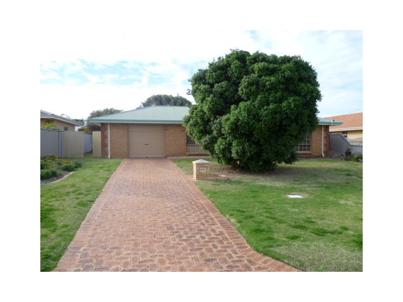 7 Penzance Way, Tarcoola Beach WA 6530
