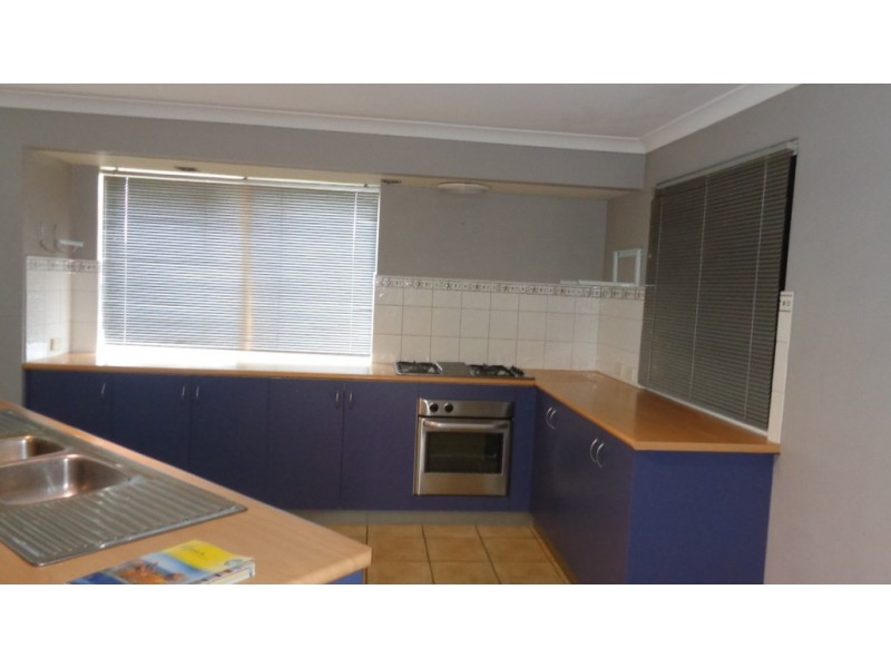 34 Hillview Drive, Drummond Cove WA 6532