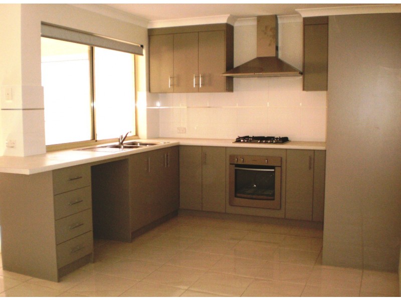 2/78 Eastern Road, Geraldton WA 6530