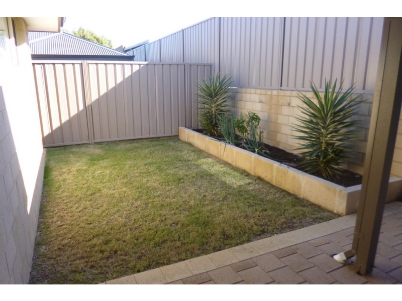 2/78 Eastern Road, Geraldton WA 6530