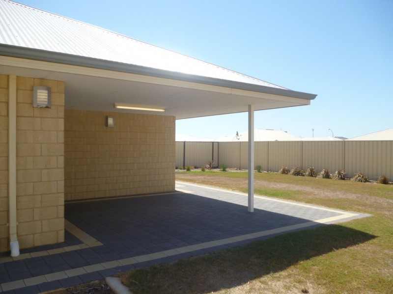 6 Invincible Rise, Wandina WA 6530