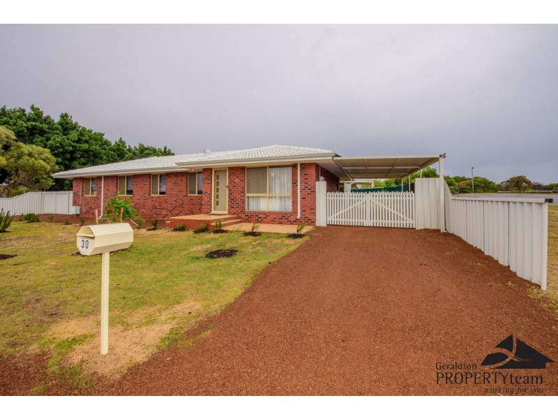 30 Solomon Circle, Karloo WA 6530