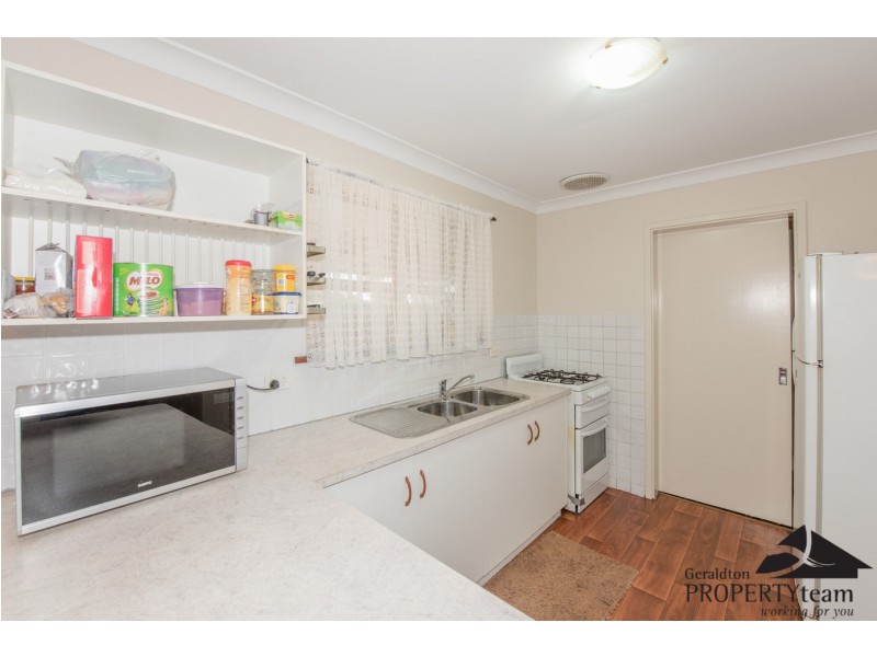 30 Solomon Circle, Karloo WA 6530