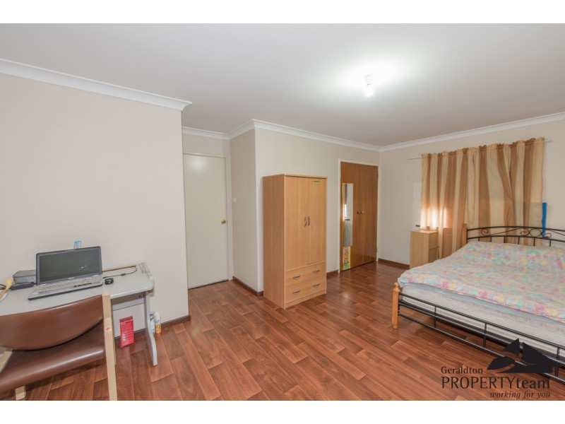 30 Solomon Circle, Karloo WA 6530