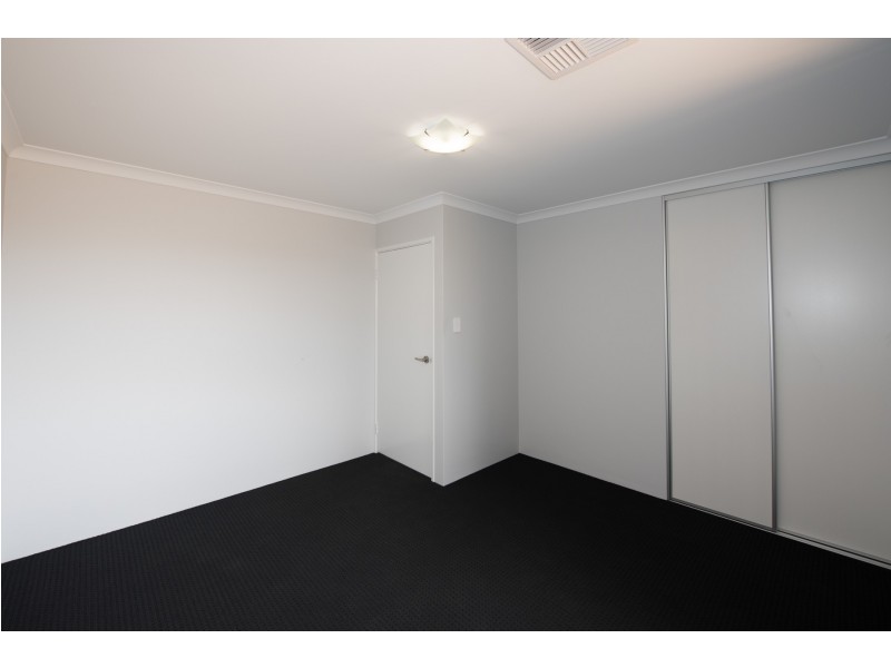 15 Andrew Lane, Waggrakine WA 6530