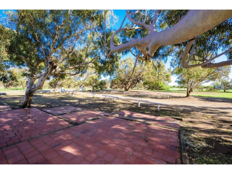 338 Company Road, Greenough WA 6532