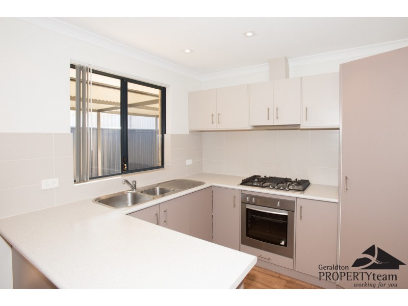 14/4 McDermott Avenue, Wandina WA 6530