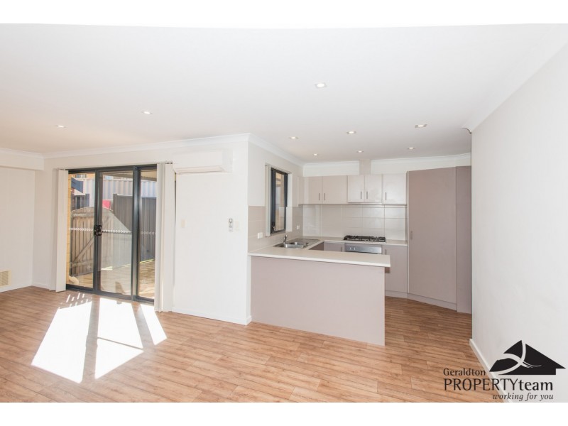 14/4 McDermott Avenue, Wandina WA 6530