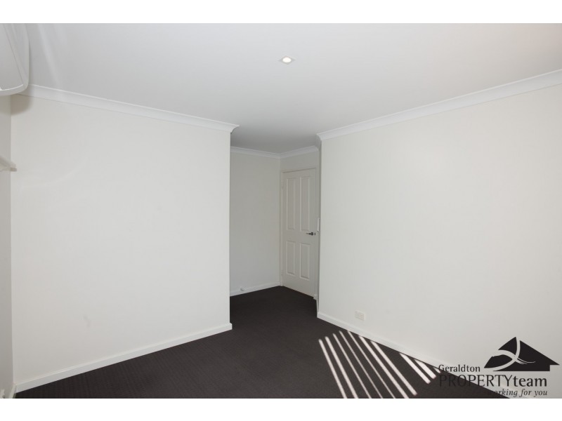 14/4 McDermott Avenue, Wandina WA 6530