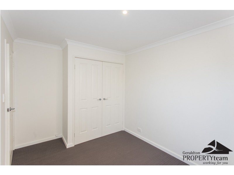 14/4 McDermott Avenue, Wandina WA 6530