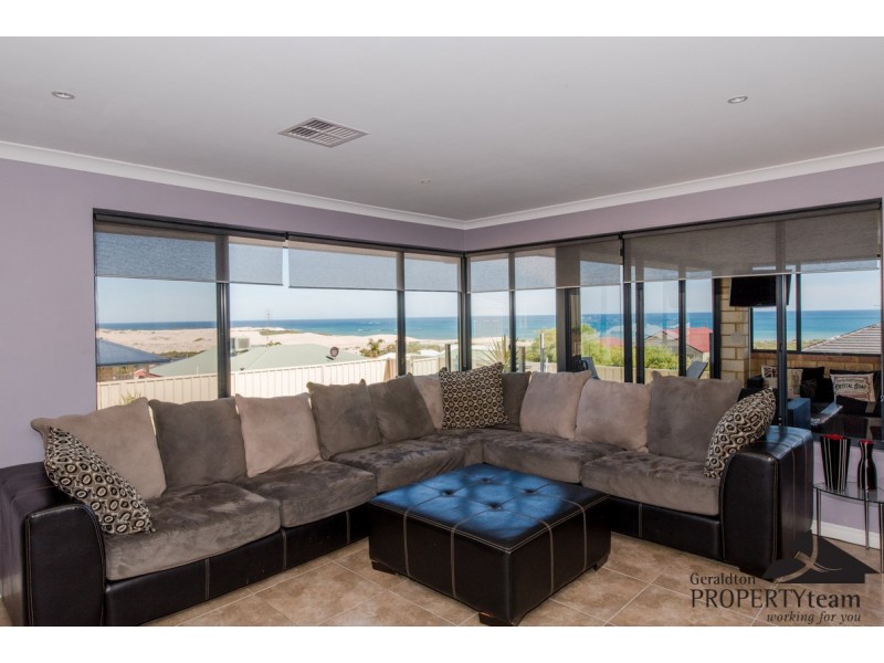 6 Basile Court, Wandina WA 6530