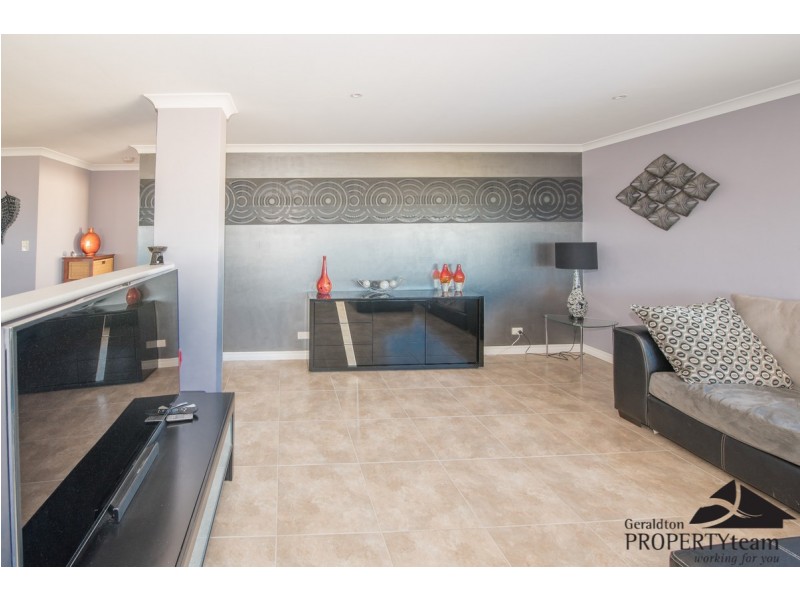 6 Basile Court, Wandina WA 6530