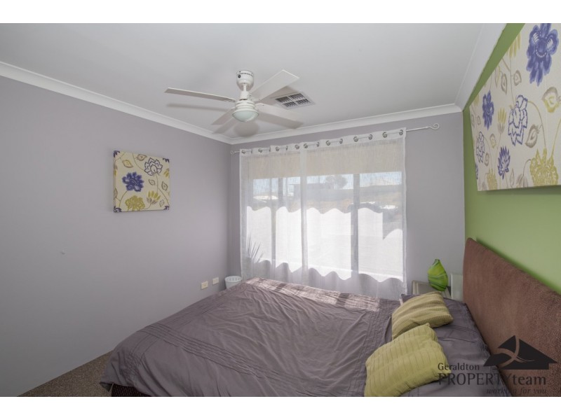 6 Basile Court, Wandina WA 6530