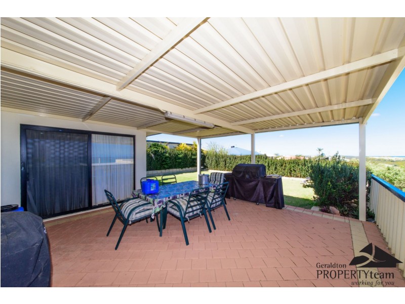 14 Pelican Rise, Wandina WA 6530