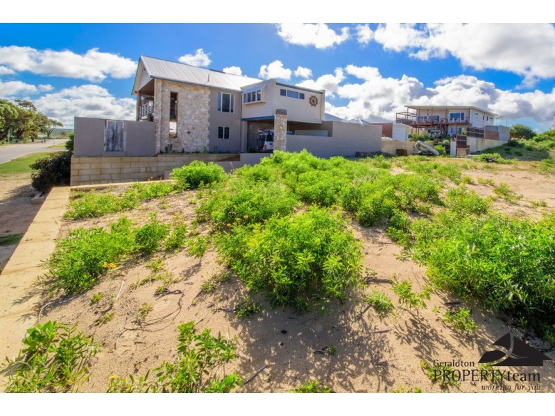 79 Whitehill Road, Drummond Cove WA 6532