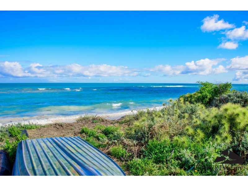 79 Whitehill Road, Drummond Cove WA 6532