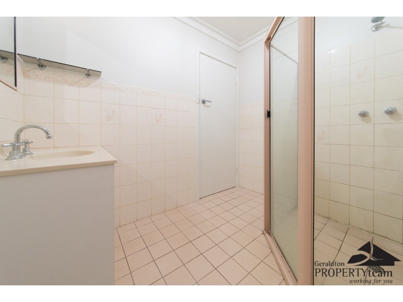 95 Railway Street, Bluff Point WA 6530