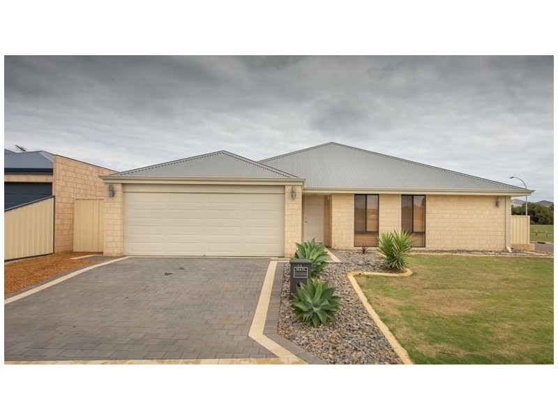 28 Moorings Loop, Sunset Beach WA 6530