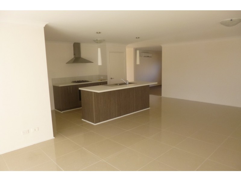 28 Moorings Loop, Sunset Beach WA 6530