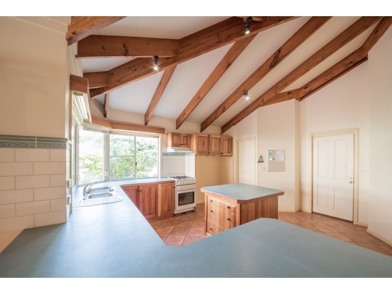 25 Church Street, Dongara WA 6525