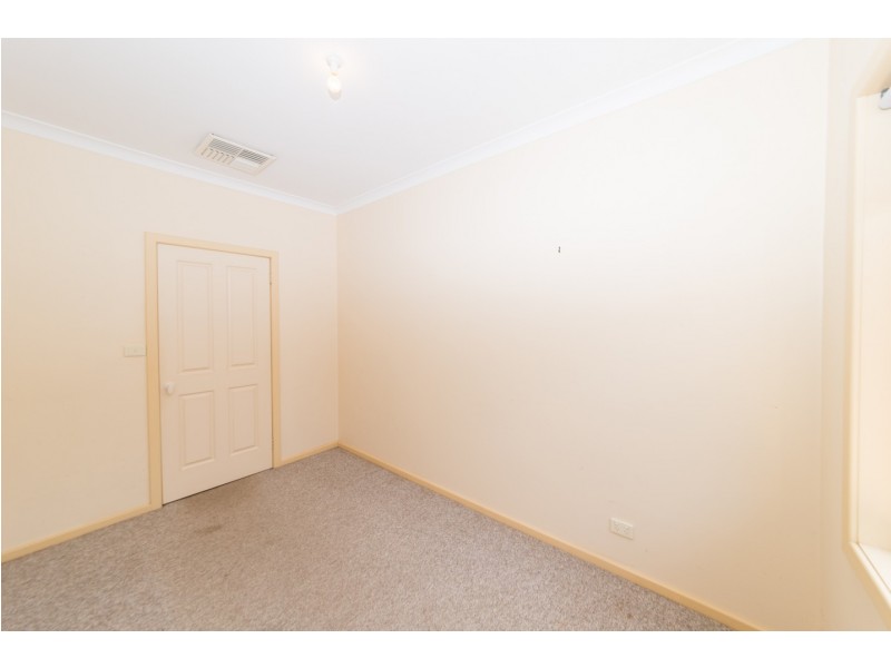 25 Church Street, Dongara WA 6525