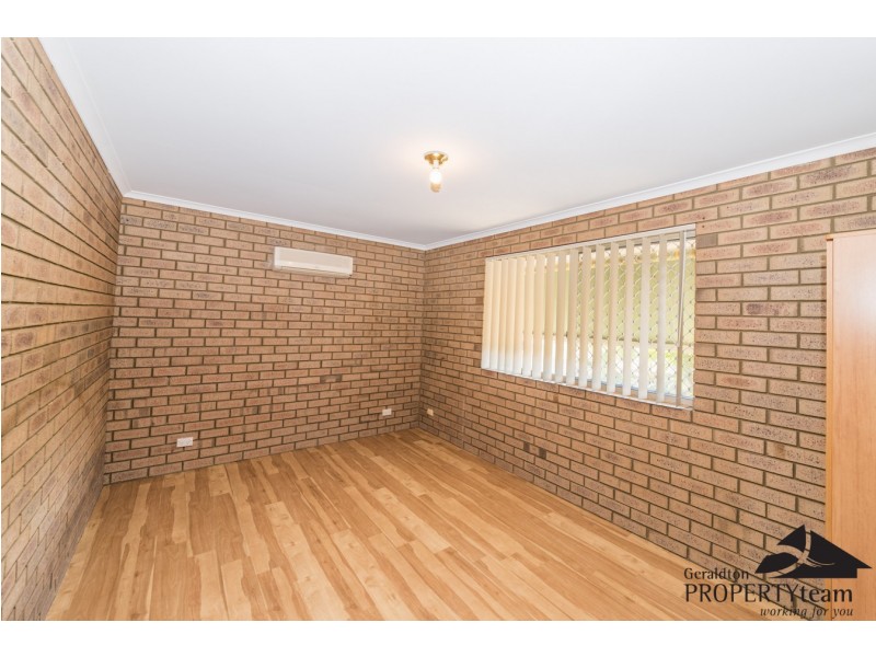 4 Pinyali Way, Waggrakine WA 6530