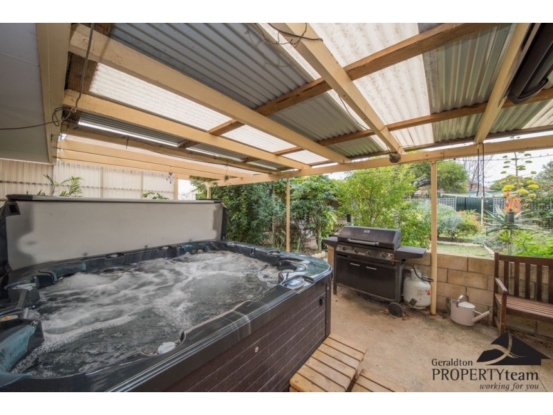 20 Tuart Street, Rangeway WA 6530