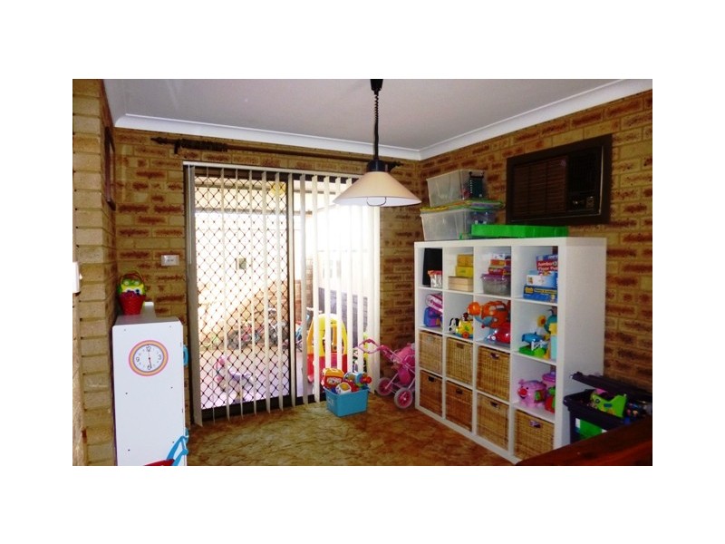 17 Robinson Street, Spalding WA 6530