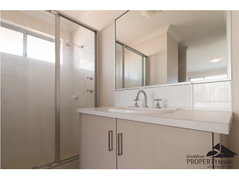 3 Wildwave Bend, Wandina WA 6530