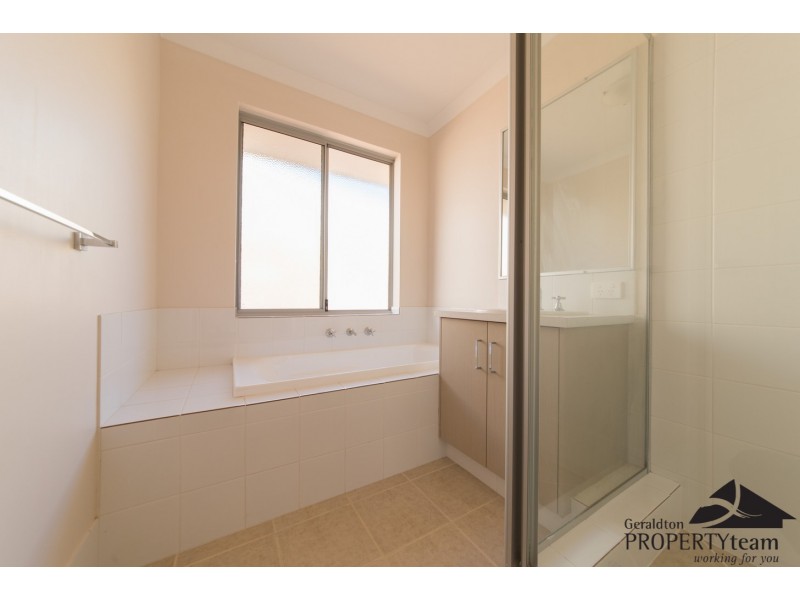 3 Wildwave Bend, Wandina WA 6530