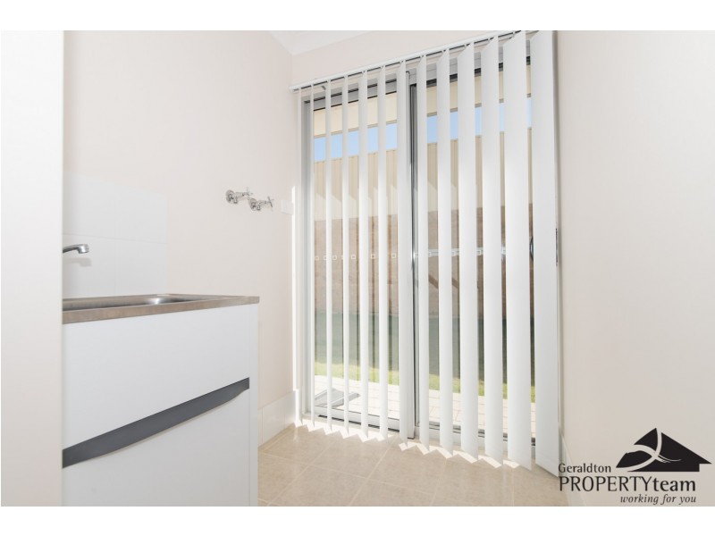 3 Wildwave Bend, Wandina WA 6530