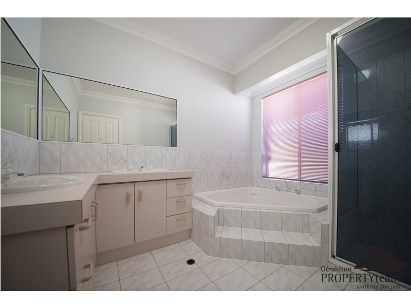 18 Gilmore Street, Mount Tarcoola WA 6530