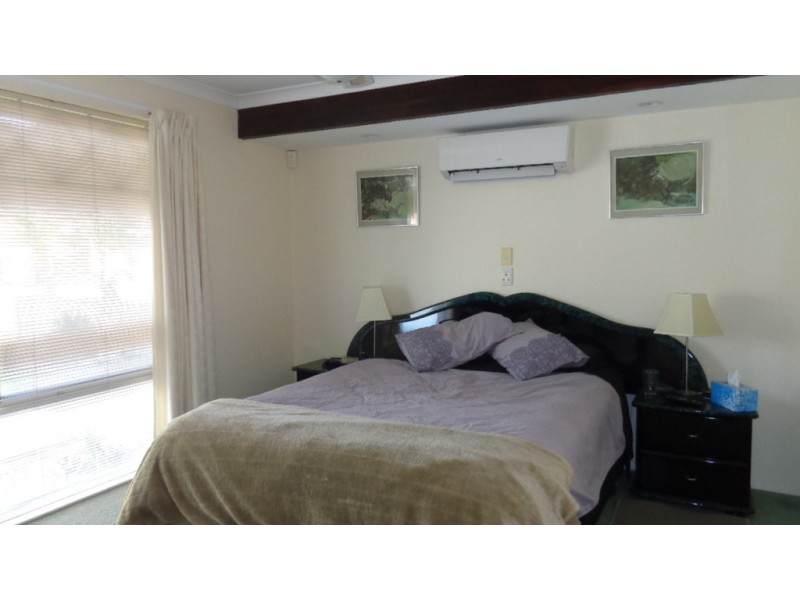 15 Nagle Close, Mount Tarcoola WA 6530