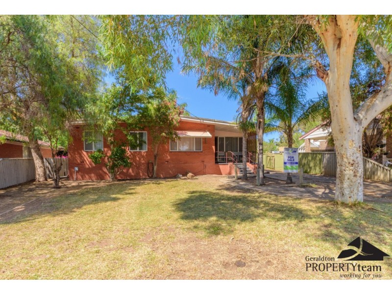 97 Kenny Crescent, Rangeway WA 6530