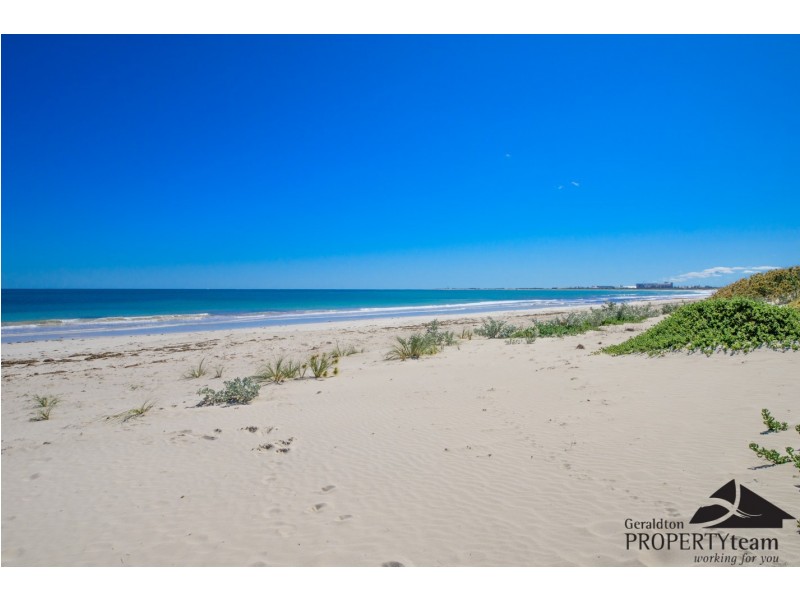 8 Watterson Road, Tarcoola Beach WA 6530