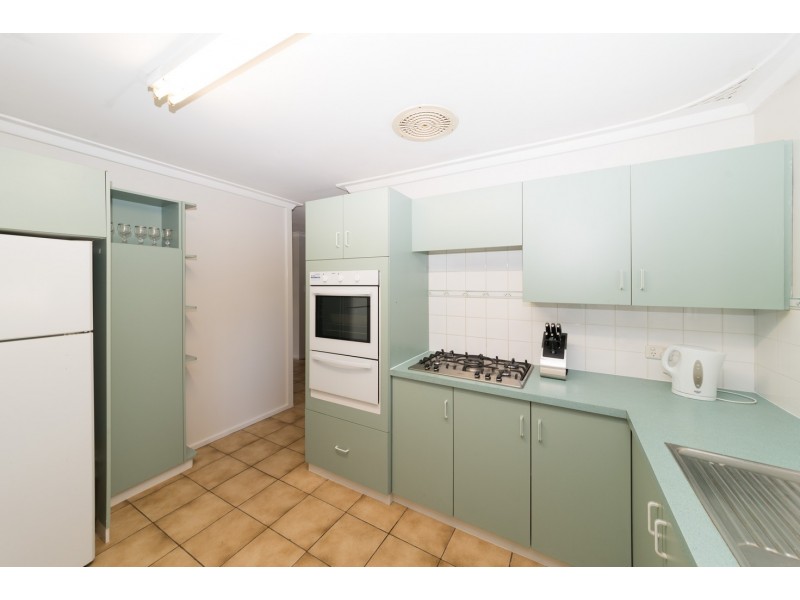 95 Railway Street, Bluff Point WA 6530