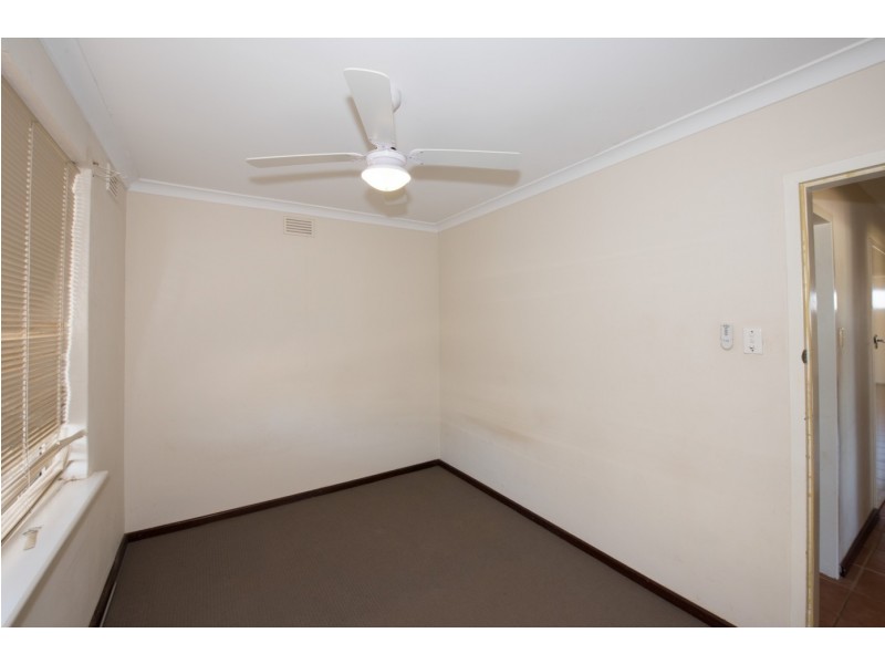 2 Woodman Street, Utakarra WA 6530