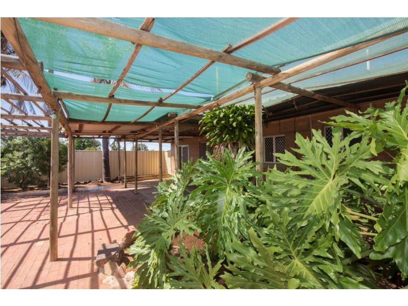 2 Woodman Street, Utakarra WA 6530